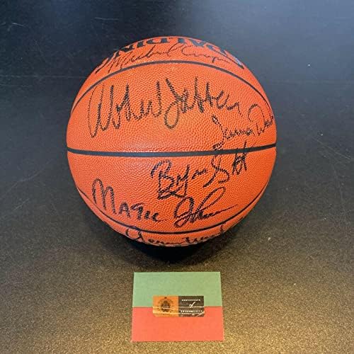 1986-87 Los Angeles Lakers NBA Şampiyonları Takımı Basketbolu İmzaladı UDA Üst Güverte COA İmzalı Basketbollar
